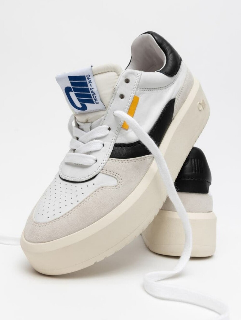 Oncept Women's Prague Platform Sneaker In Black & White Size 9.5 NWOB